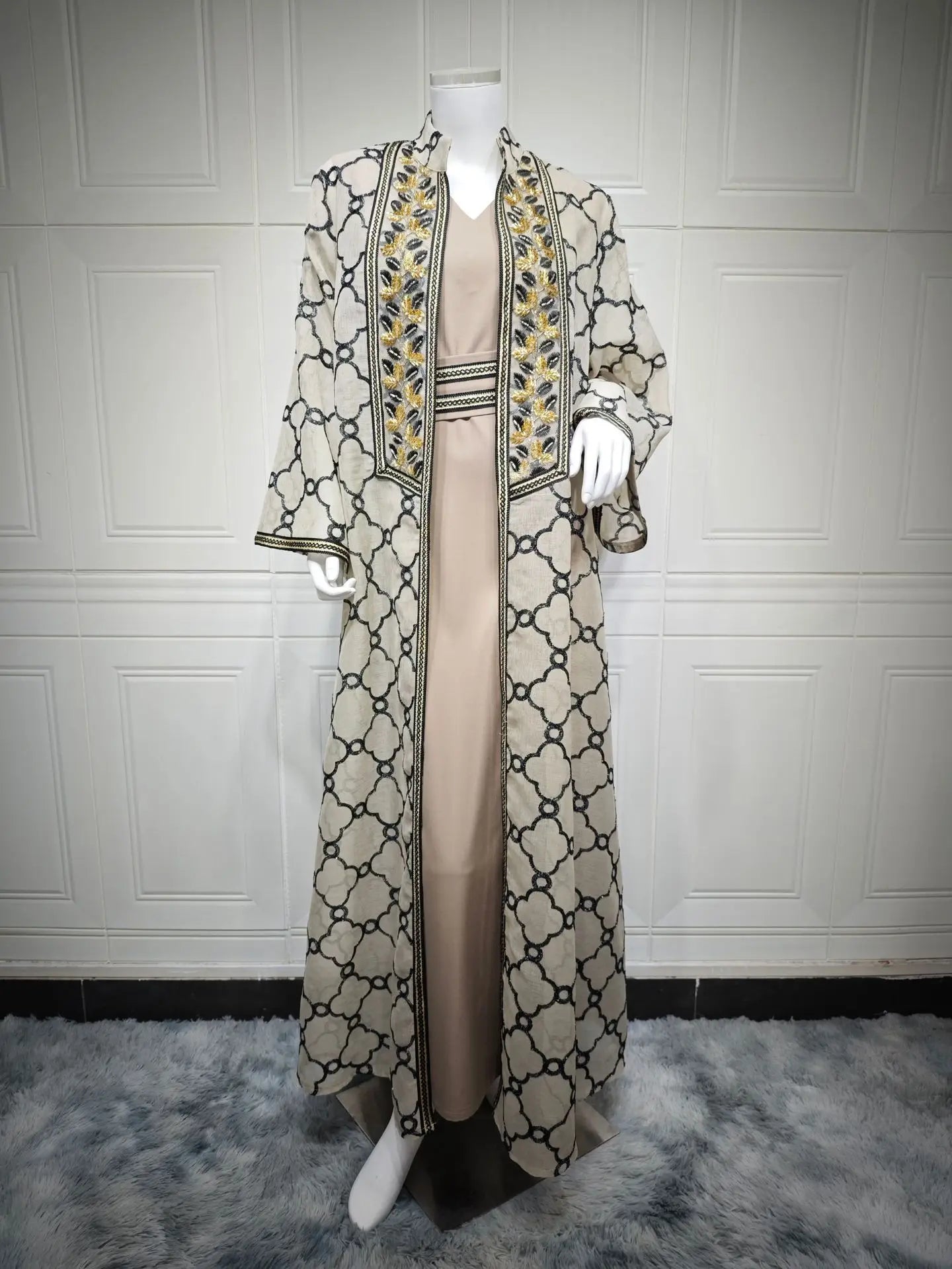 Eid Elegance Abaya Set | Free Shipping Worldwide